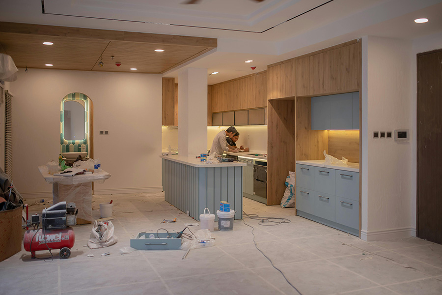 The benefits of hiring a local electrician for residential projects